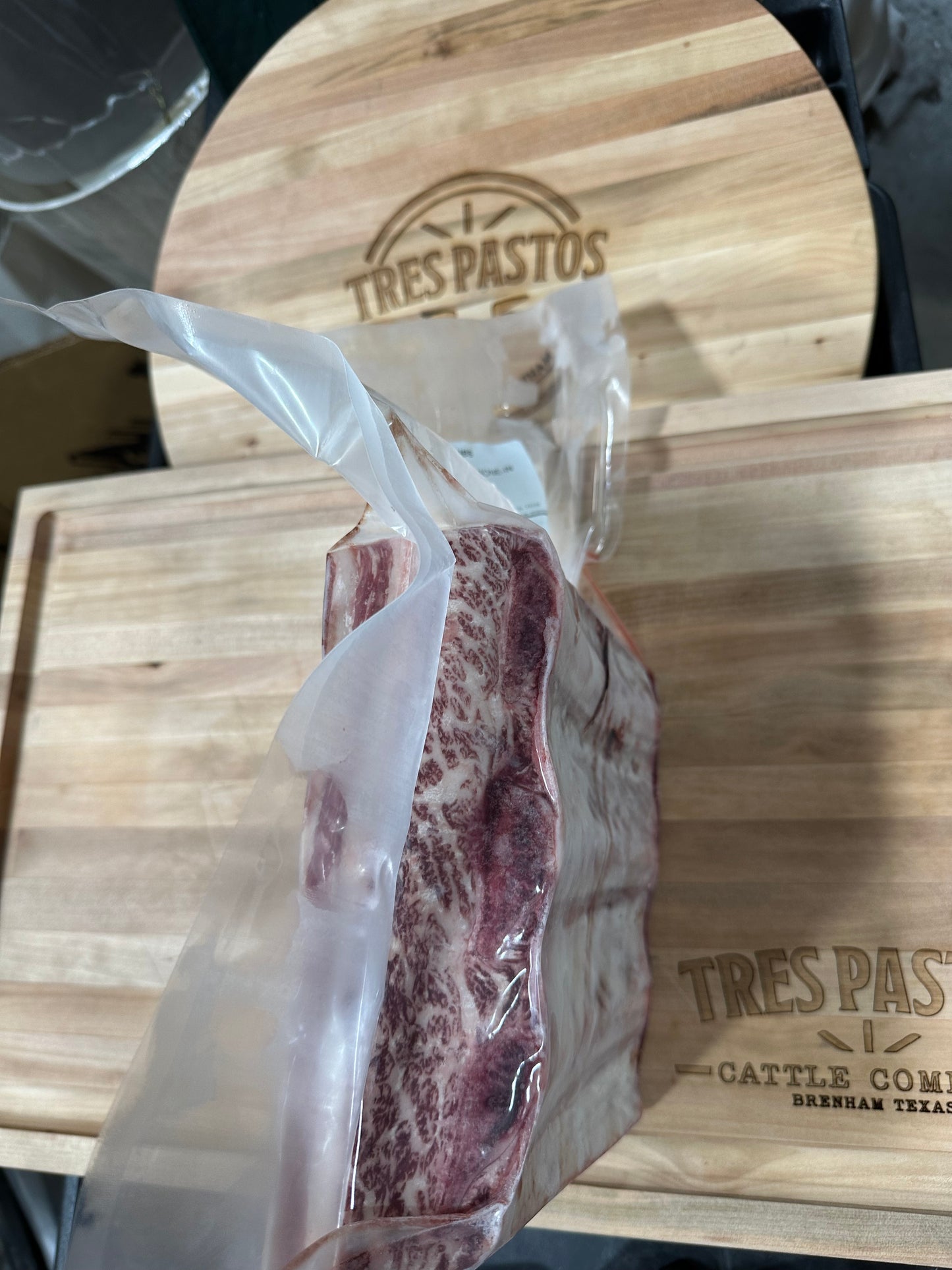 100% Wagyu - Bone-In Short Ribs